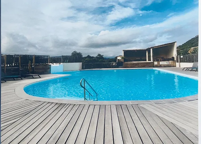 別荘 Mini Avec Piscine A Santa Giulia ポルトヴェッキオ