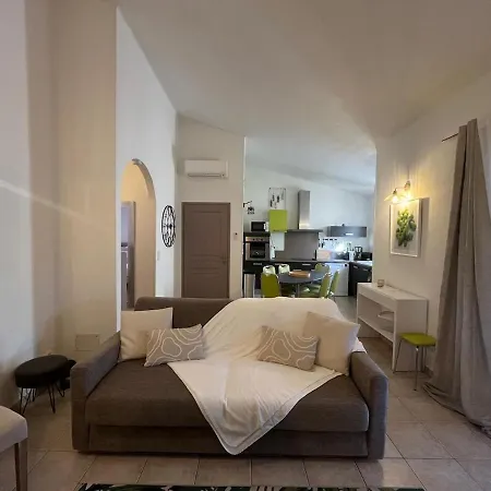 Mini Sur Santa Giulia Porto-Vecchio (Corsica)