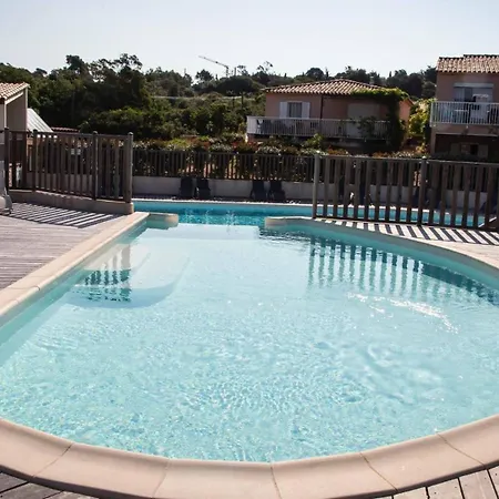 Semesterbostad Mini Avec Piscine A Santa Giulia *