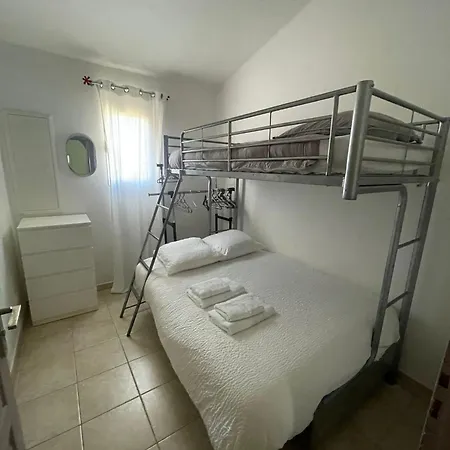 Semesterbostad Mini Avec Piscine A Santa Giulia *