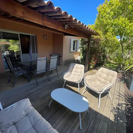 Semesterbostad Mini Avec Piscine A Santa Giulia *