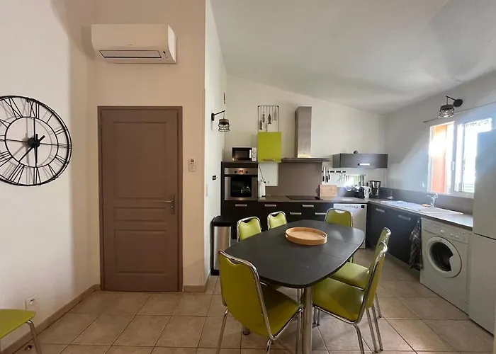 Mini Sur Santa Giulia Nyaraló