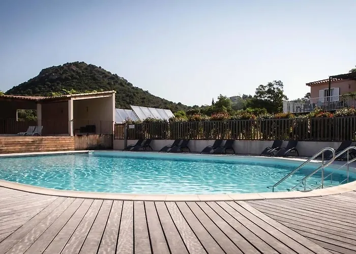 Mini Sur Santa Giulia Nyaraló *